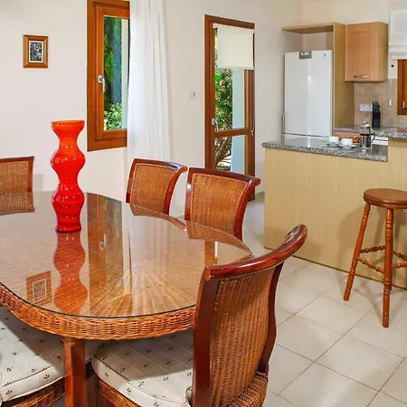 Zephyros Village Fz02 Куклия